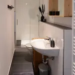 Feelslikehome - Schoene&zentral Angebundene Altbauwohnung Mit Parkplatz *