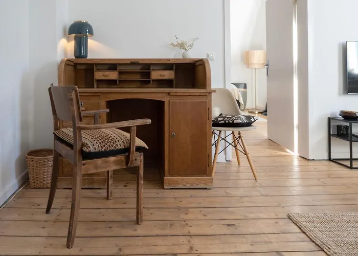 Feelslikehome - Schoene&zentral Angebundene Altbauwohnung Mit Parkplatz Apartament *